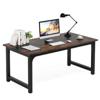 Moderner großer Büroschreibtisch