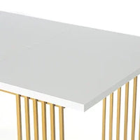 Moderner Executive-Schreibtisch mit goldenen Metallbeinen